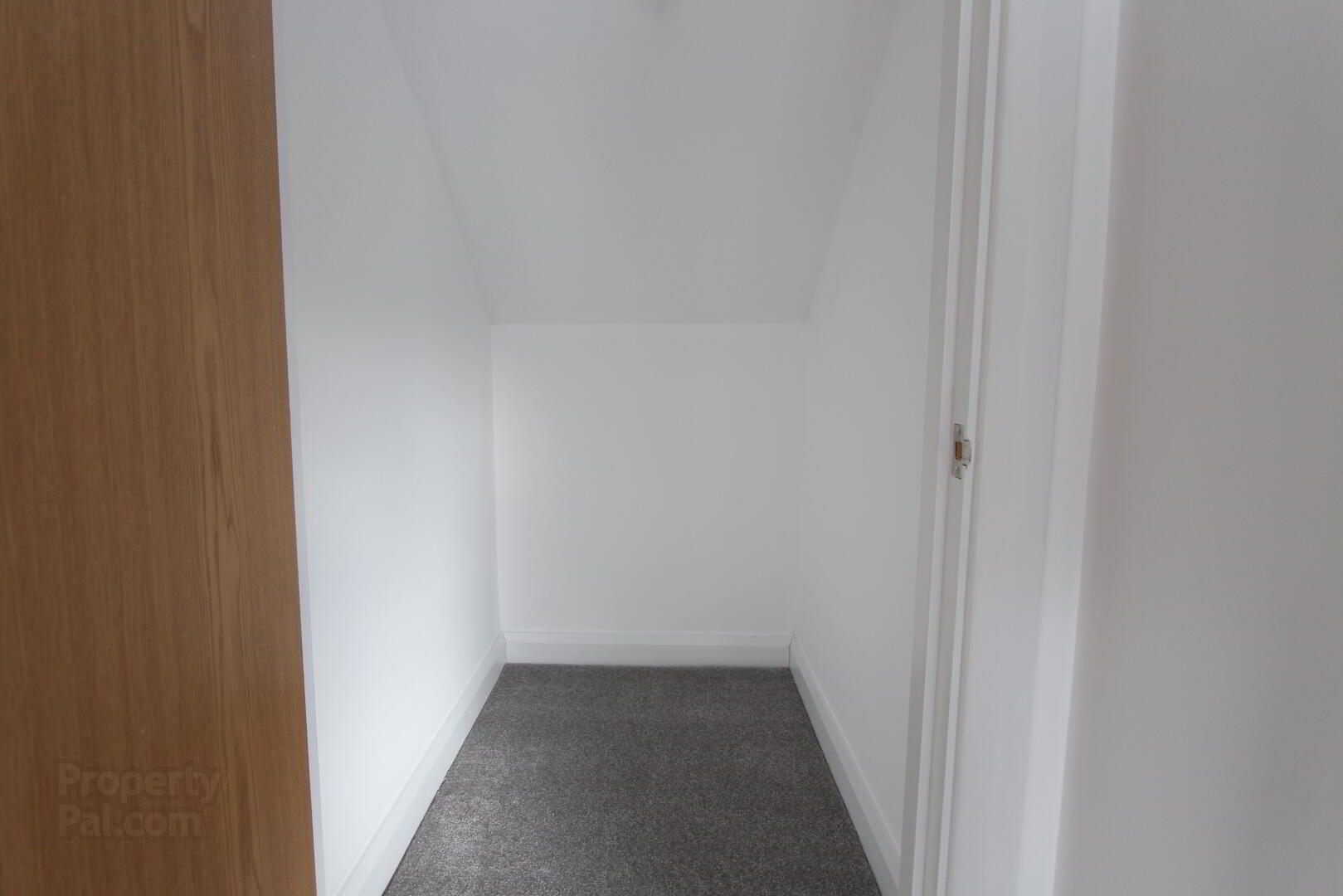 Apt 4 54a Main Street 7 of 9