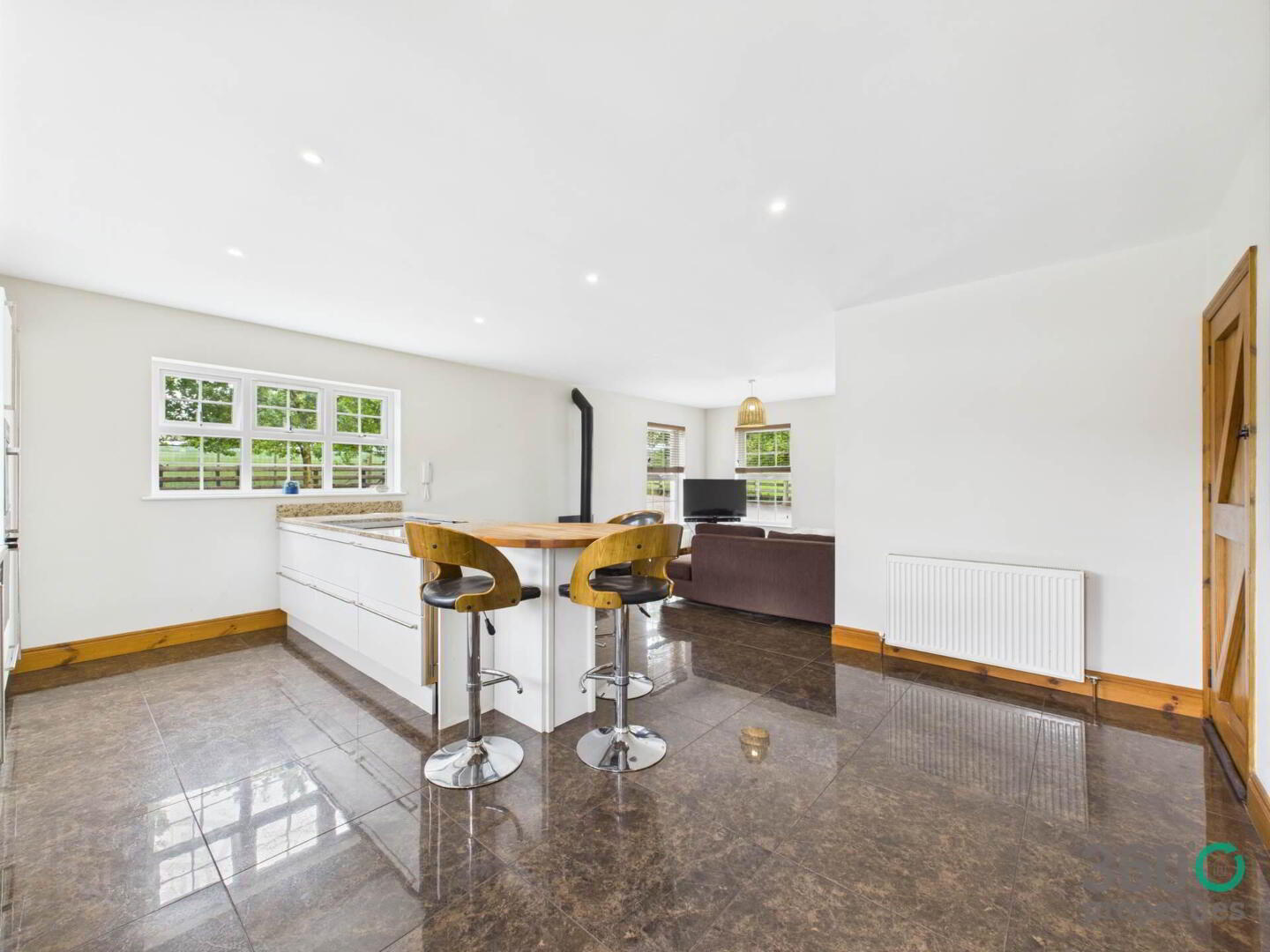 47 Ballynoe Road 5 of 35