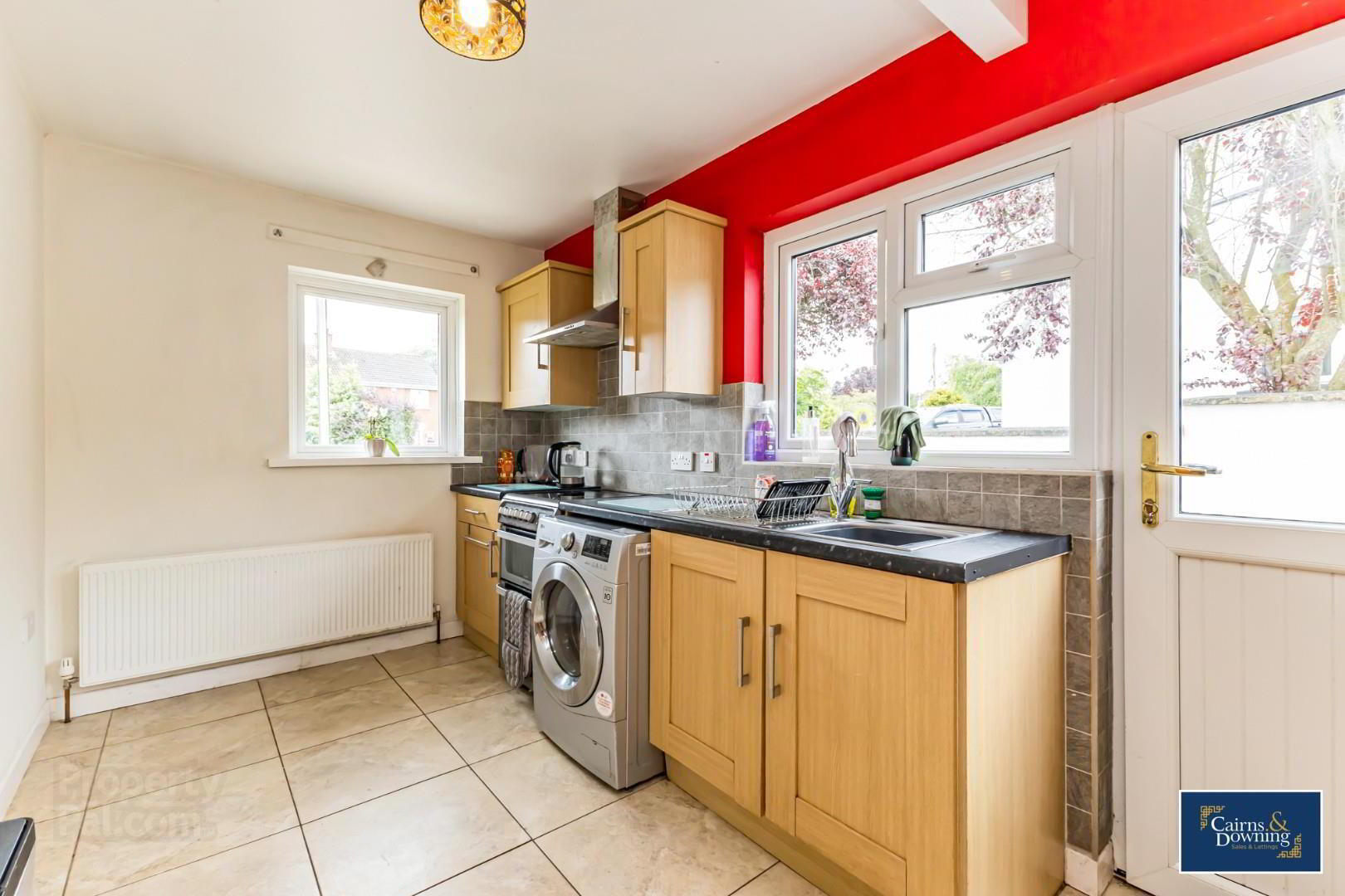 5 Iveagh Corner 11 of 29