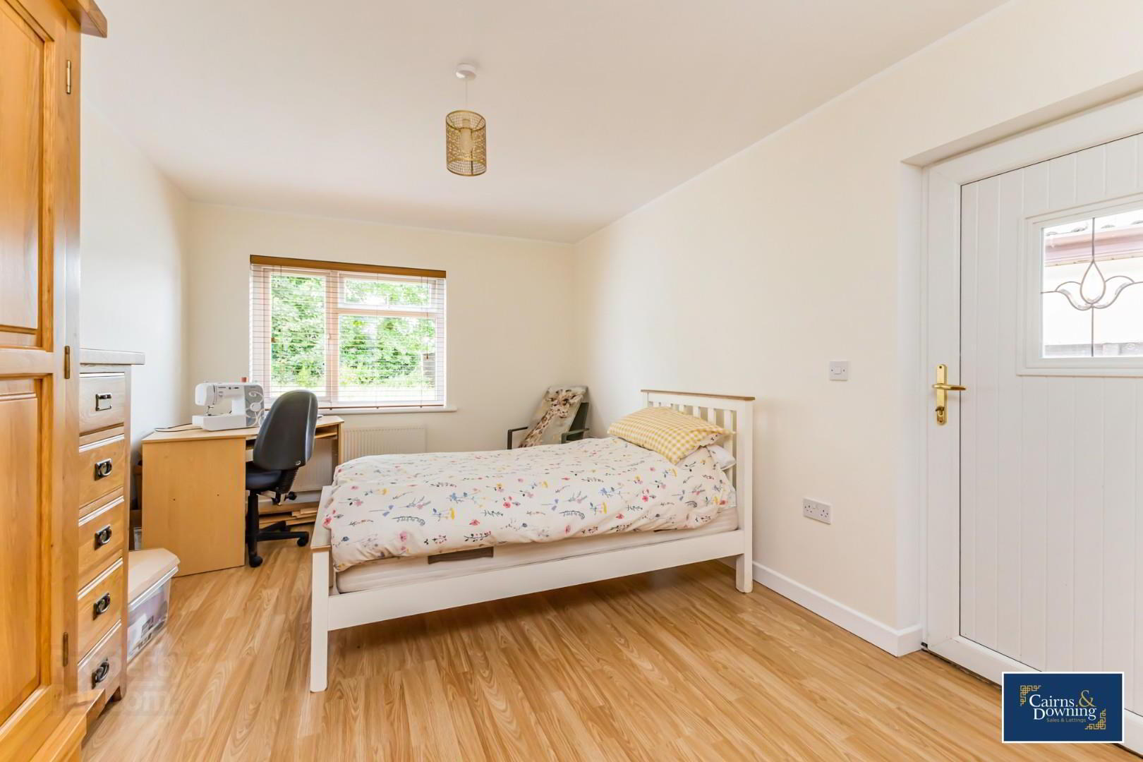 5 Iveagh Corner 14 of 29