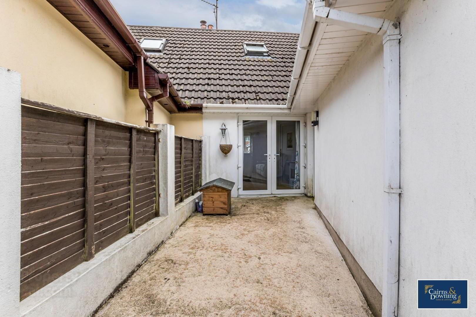 5 Iveagh Corner 22 of 29