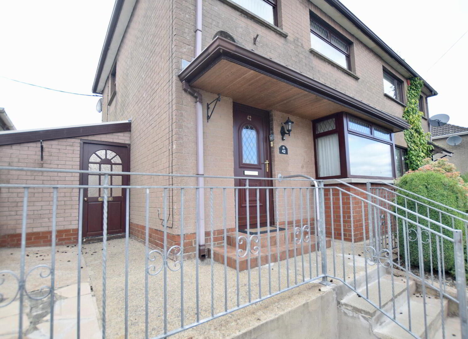property description image
