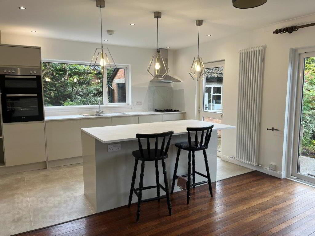 21 Knightsbridge Park 7 of 14