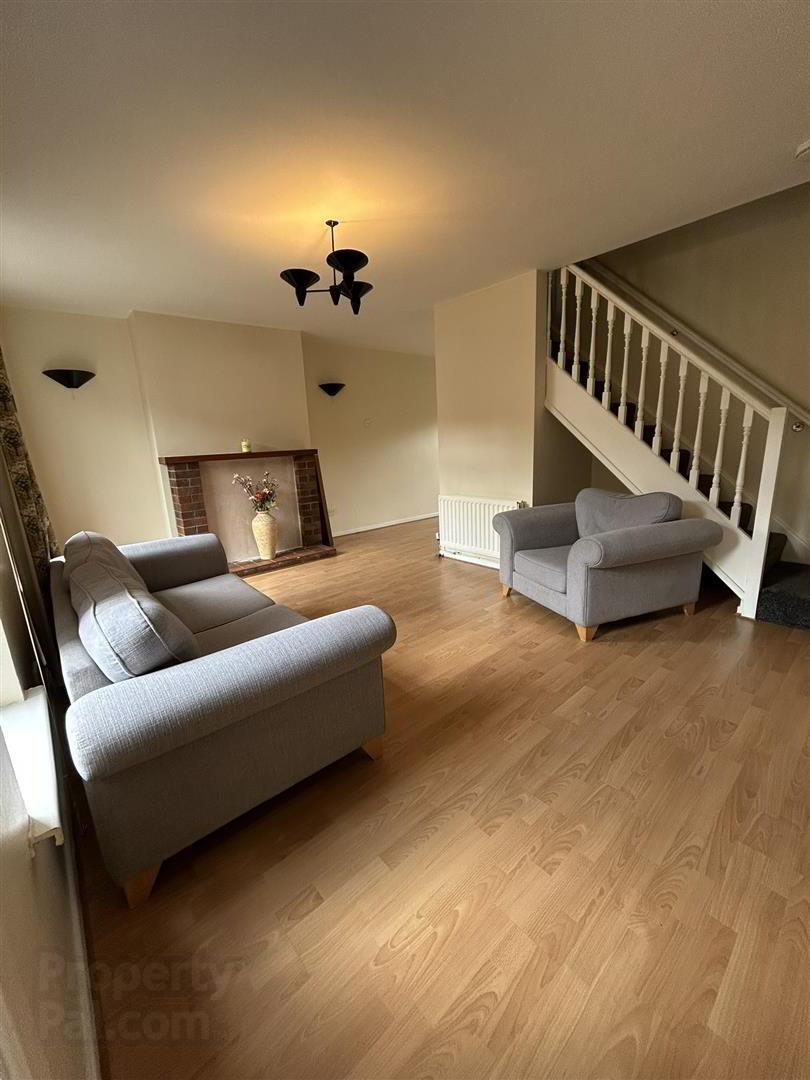 15 Clarehill Lane 3 of 15