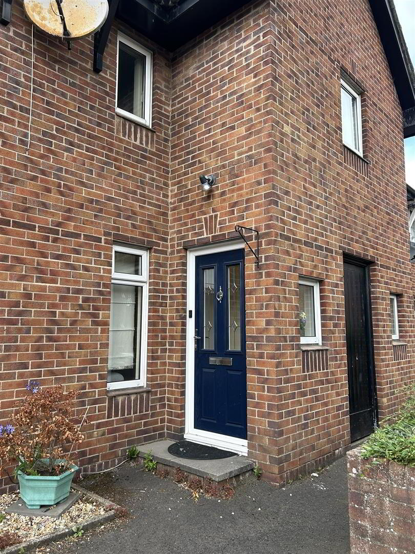15 Clarehill Lane 2 of 15