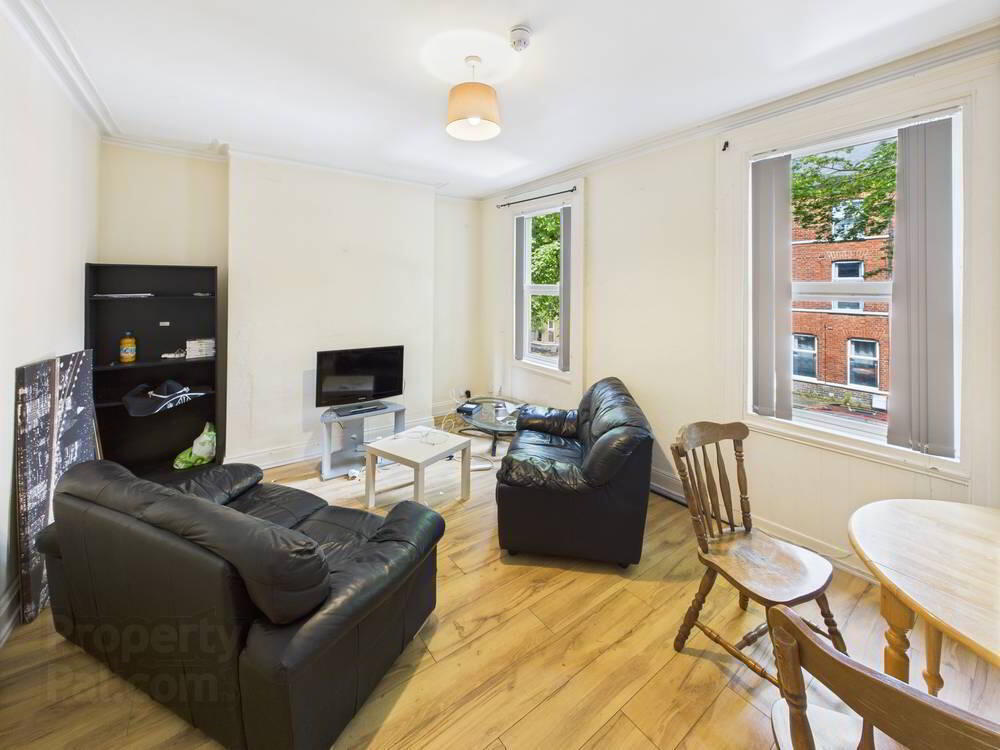 Apt 2, 9 Wolseley Street 3 of 6