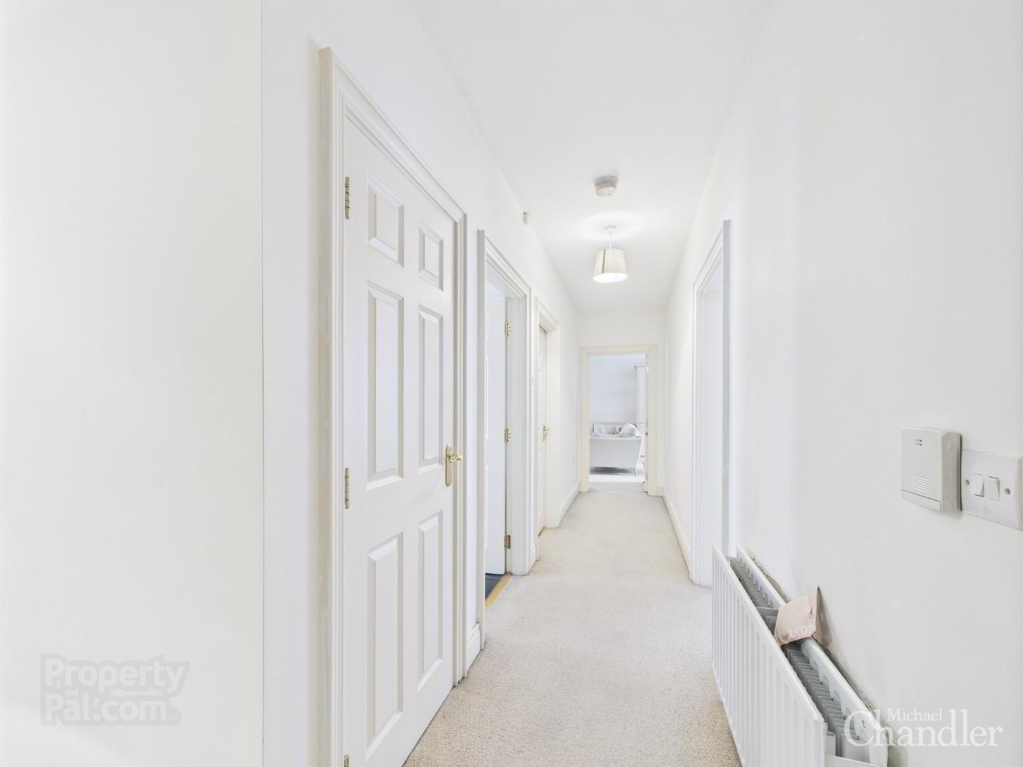 8 Lady Wallace Road 11 of 12