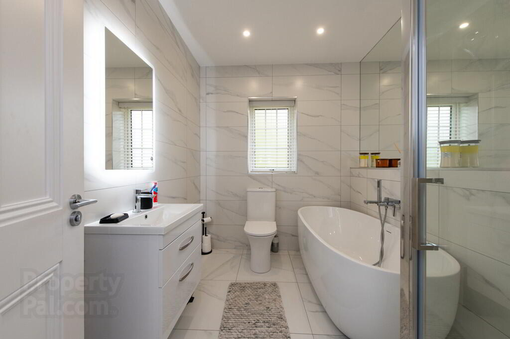 10 Oakfield Park Drive 16 of 20