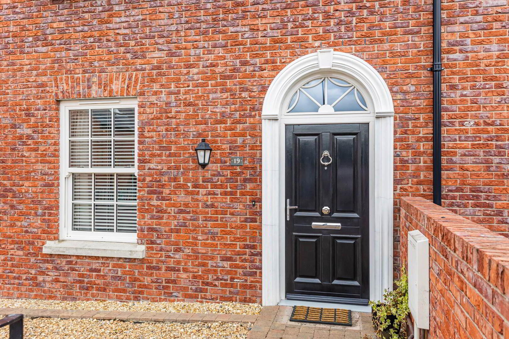 19 Lady Wallace Lane 3 of 24
