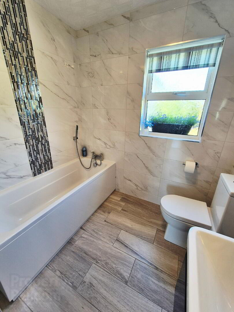 44 Liffock Avenue 24 of 30