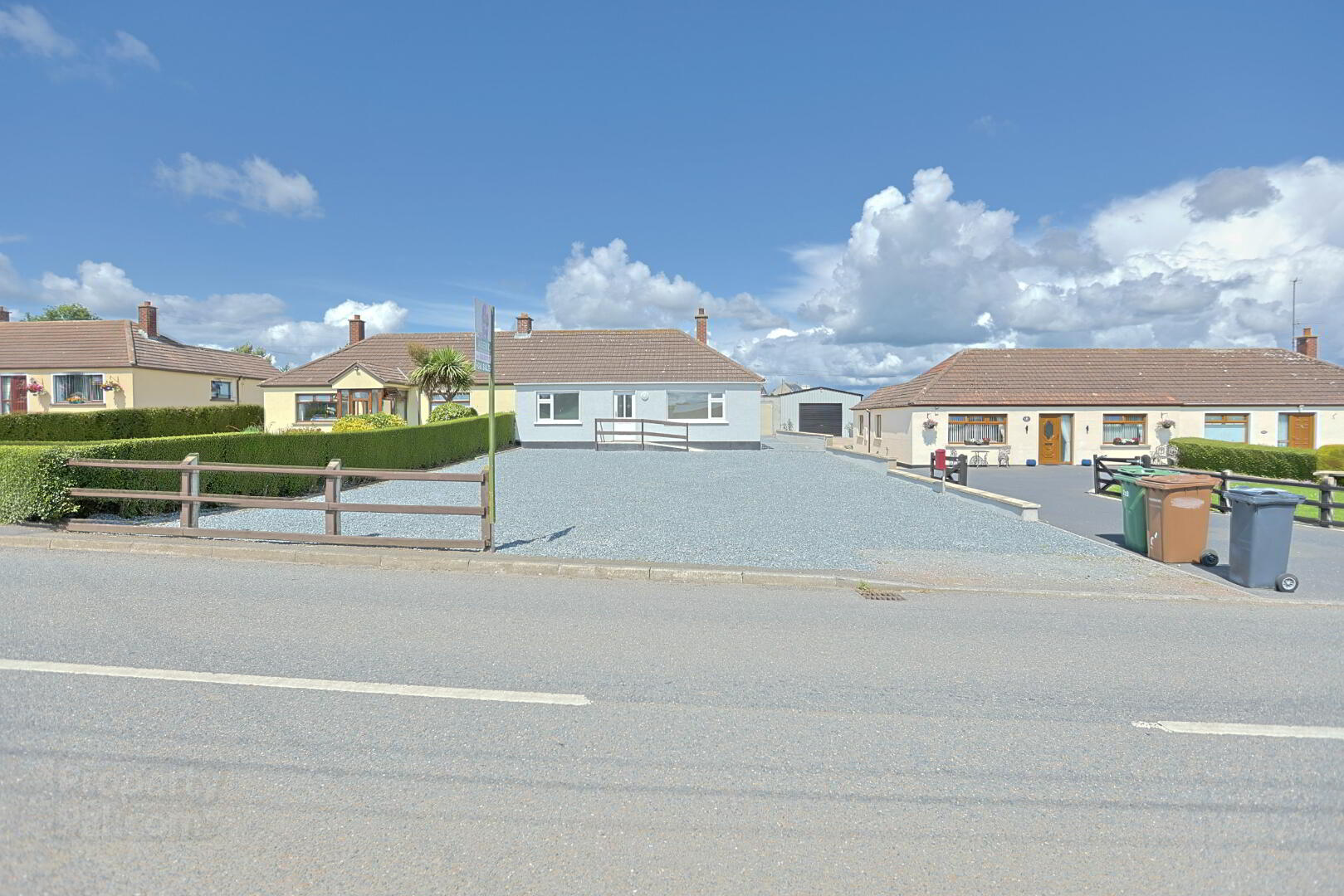 249 Markethill Road 2 of 41