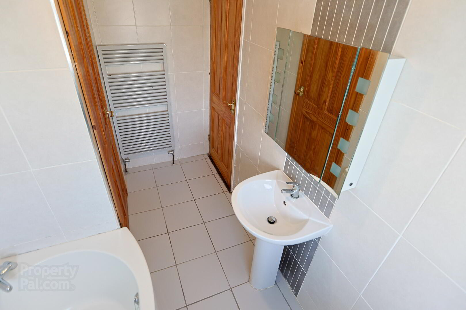 249 Markethill Road 25 of 41