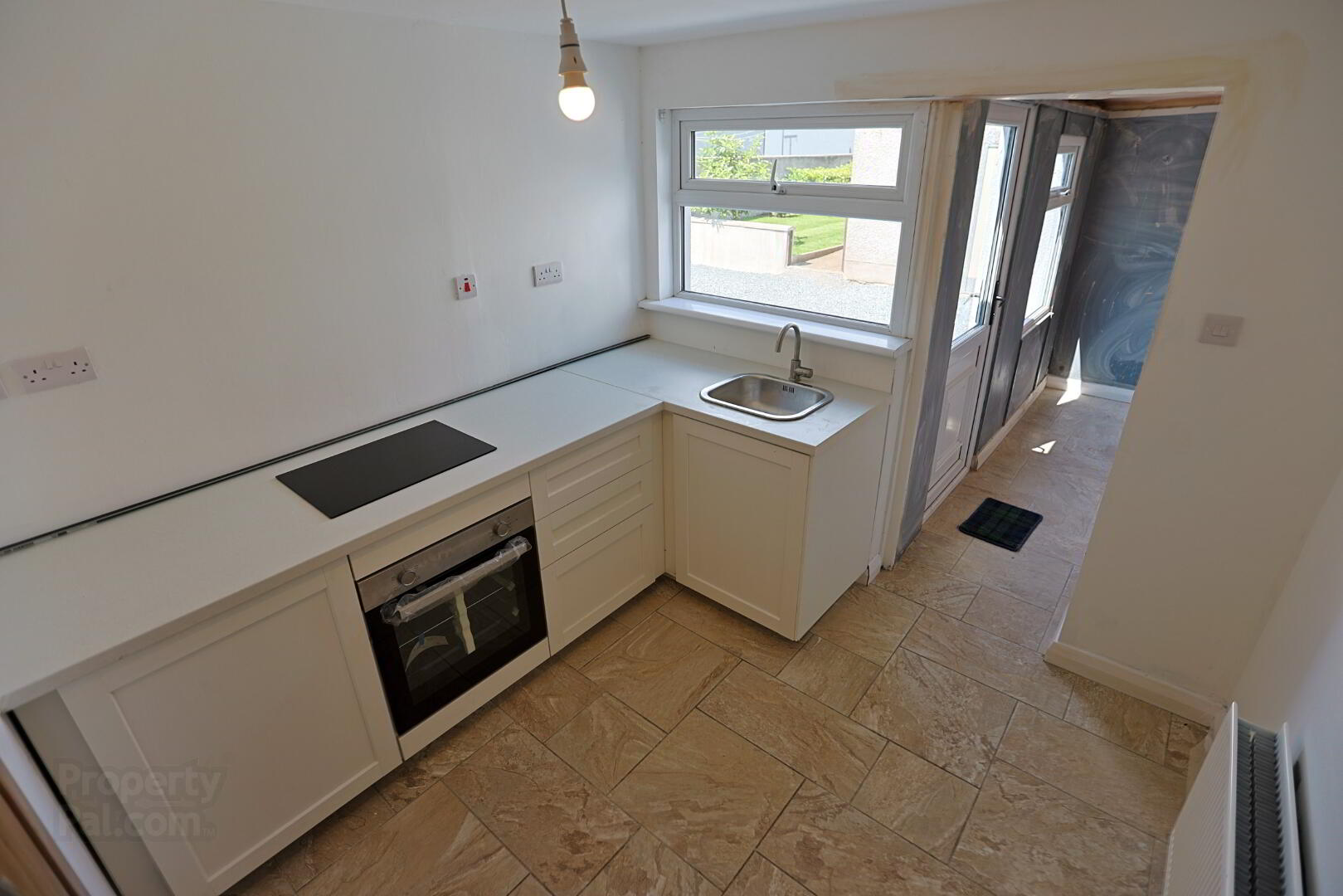 249 Markethill Road 8 of 41