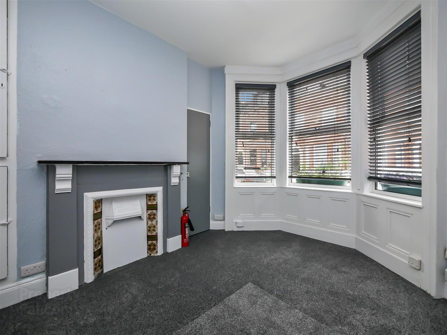 4 Rushfield Avenue 3 of 15