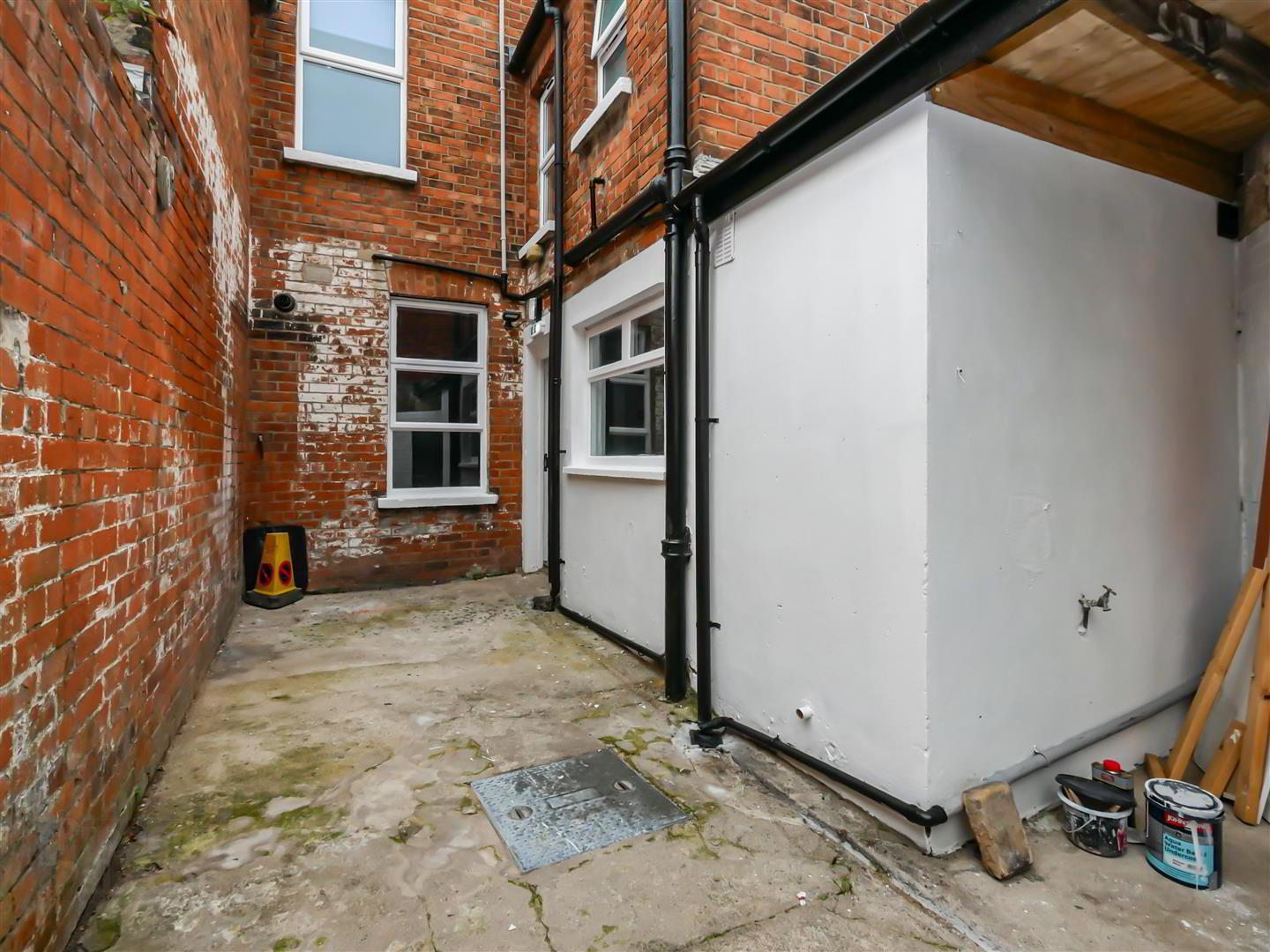 4 Rushfield Avenue 14 of 15