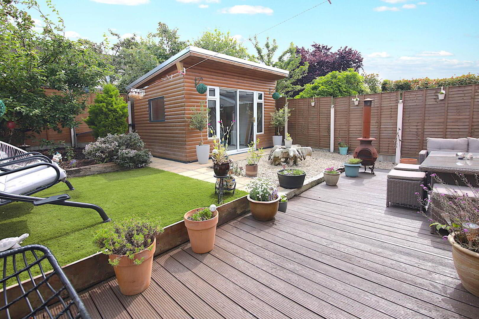 11 Manorfields Crescent 25 of 29