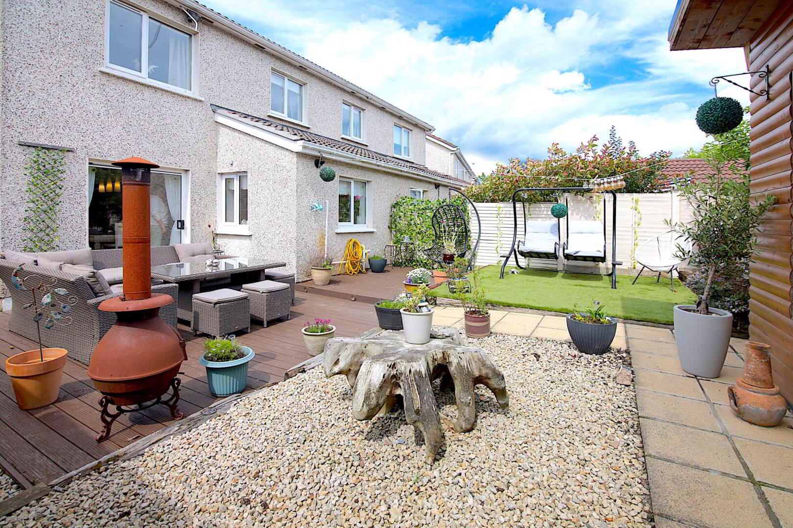 11 Manorfields Crescent 24 of 29