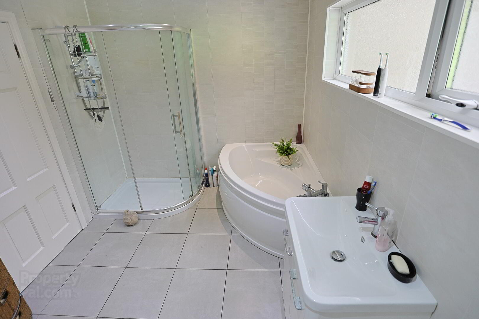 140 Dobbin Road 23 of 42