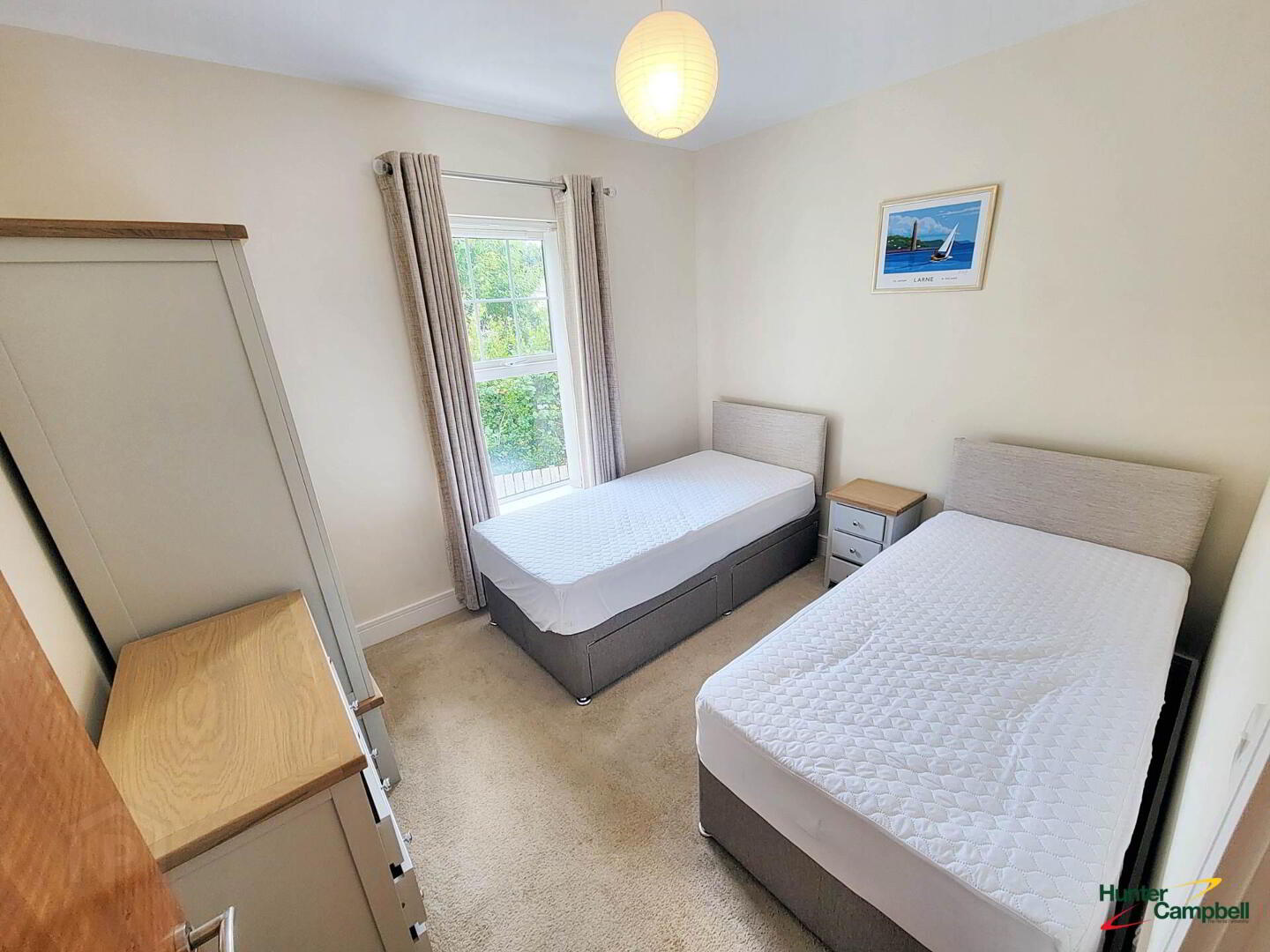 Apt 4, Glencairn 10 of 27