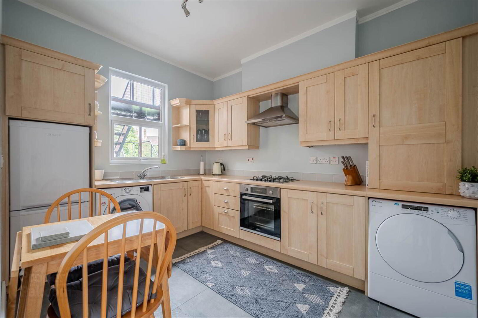Apartment 2 27 Wandsworth Road 17 of 22