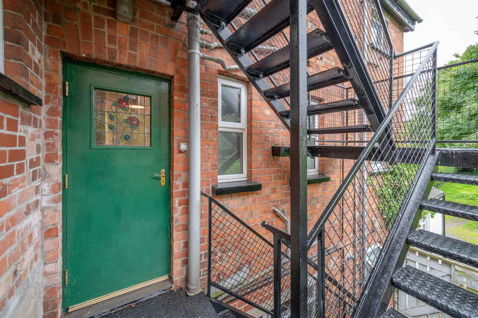 Apartment 2 27 Wandsworth Road 19 of 22