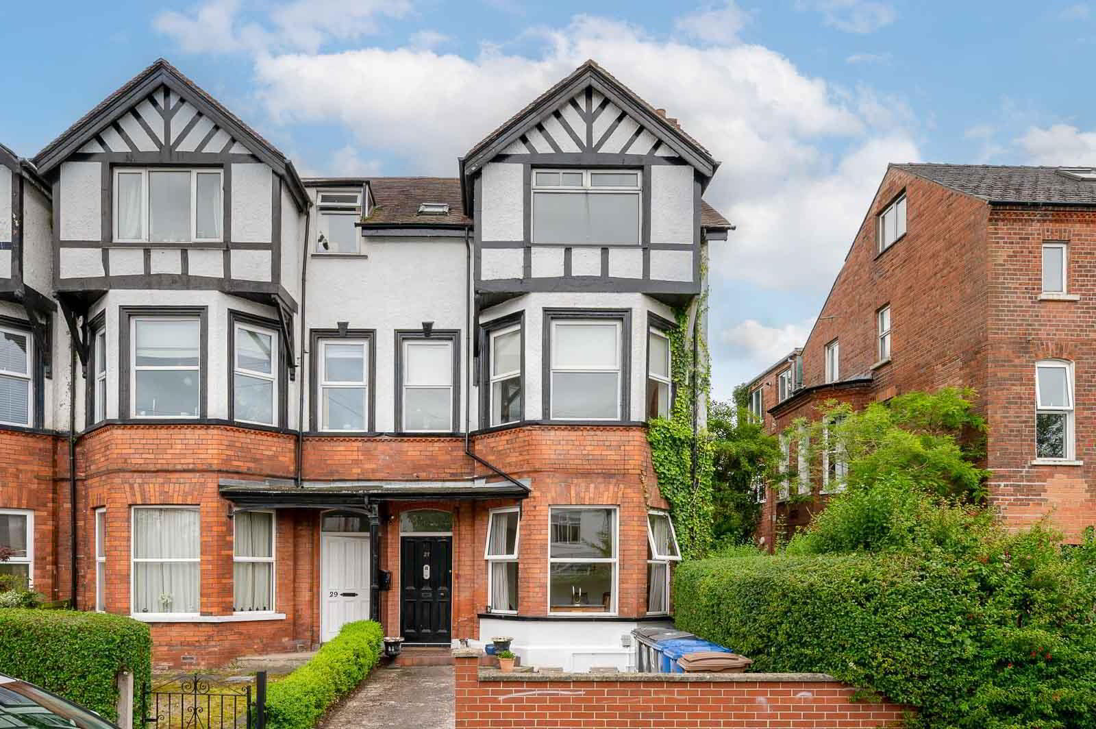 Apartment 2 27 Wandsworth Road 1 of 22