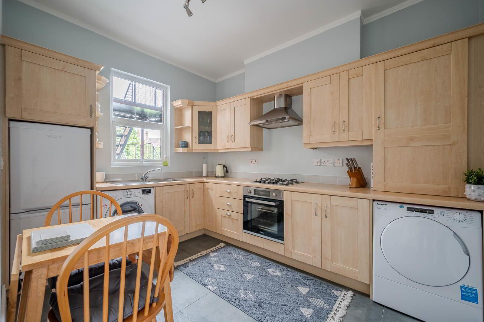 Apartment 2 27 Wandsworth Road 17 of 22