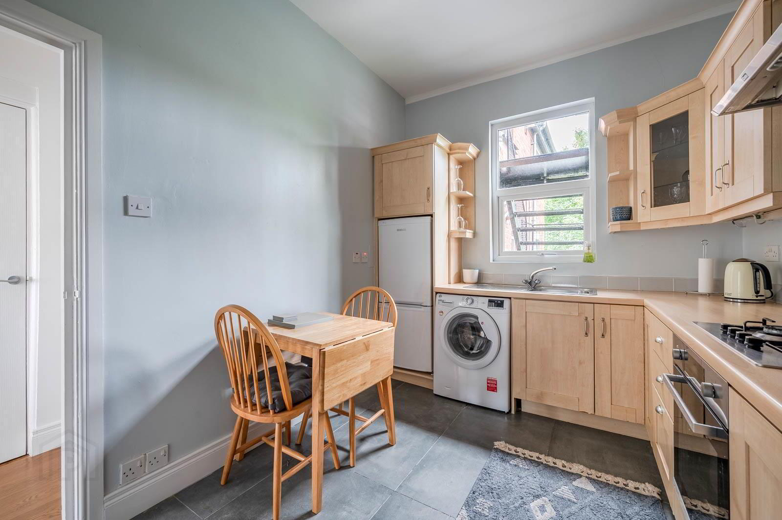 Apartment 2 27 Wandsworth Road 18 of 22