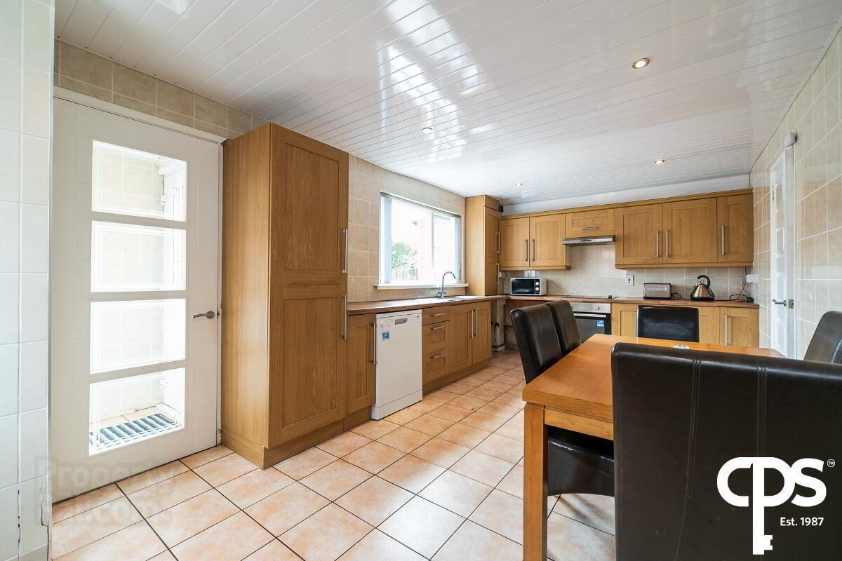 8 Vistula Street 5 of 19