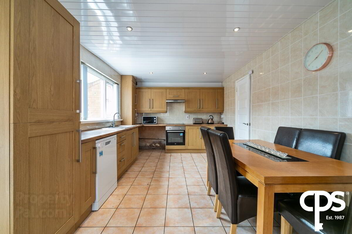 8 Vistula Street 6 of 19
