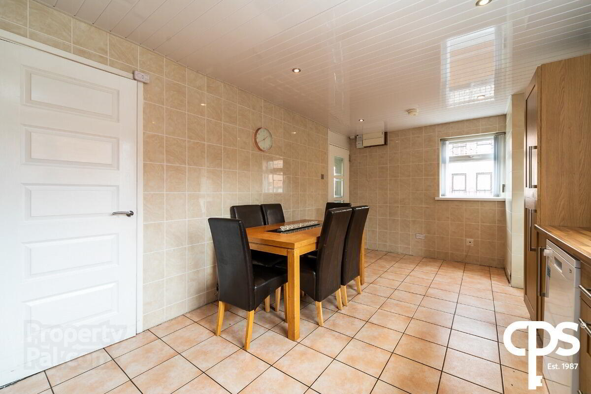 8 Vistula Street 7 of 19
