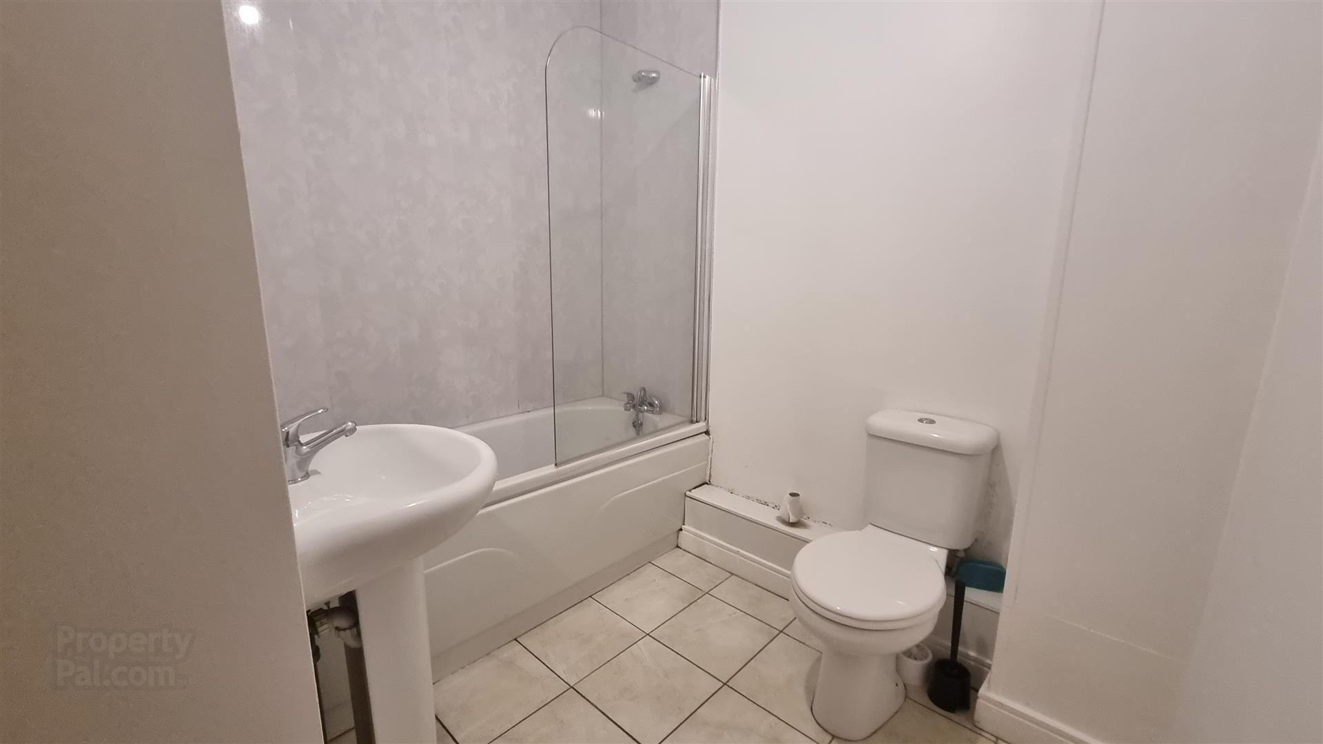 24 Cheston Close 7 of 9