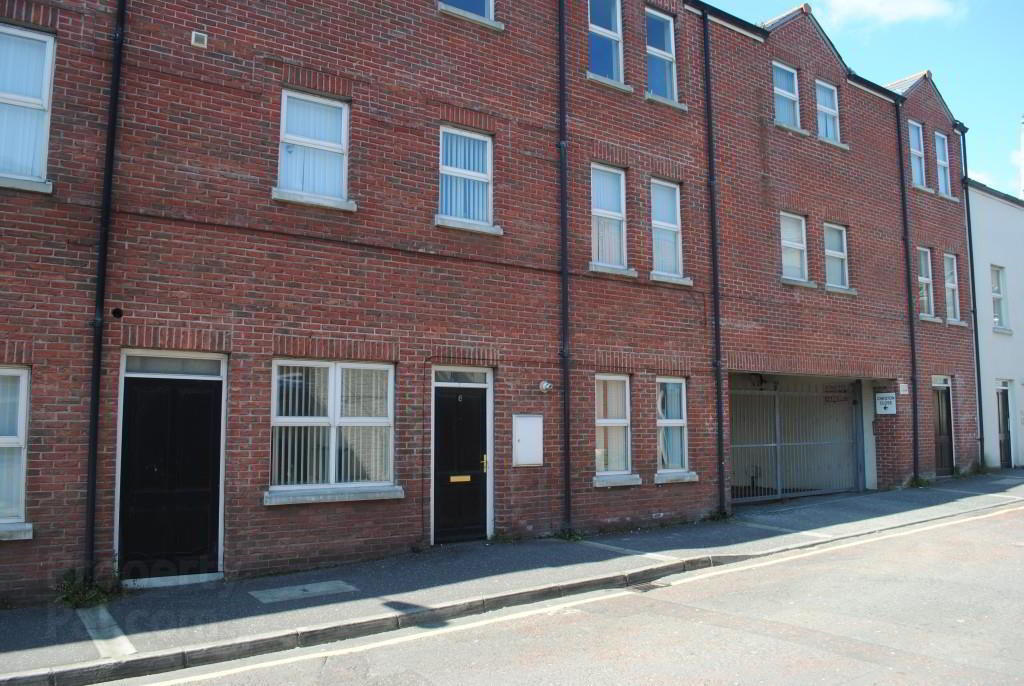 24 Cheston Close 1 of 9