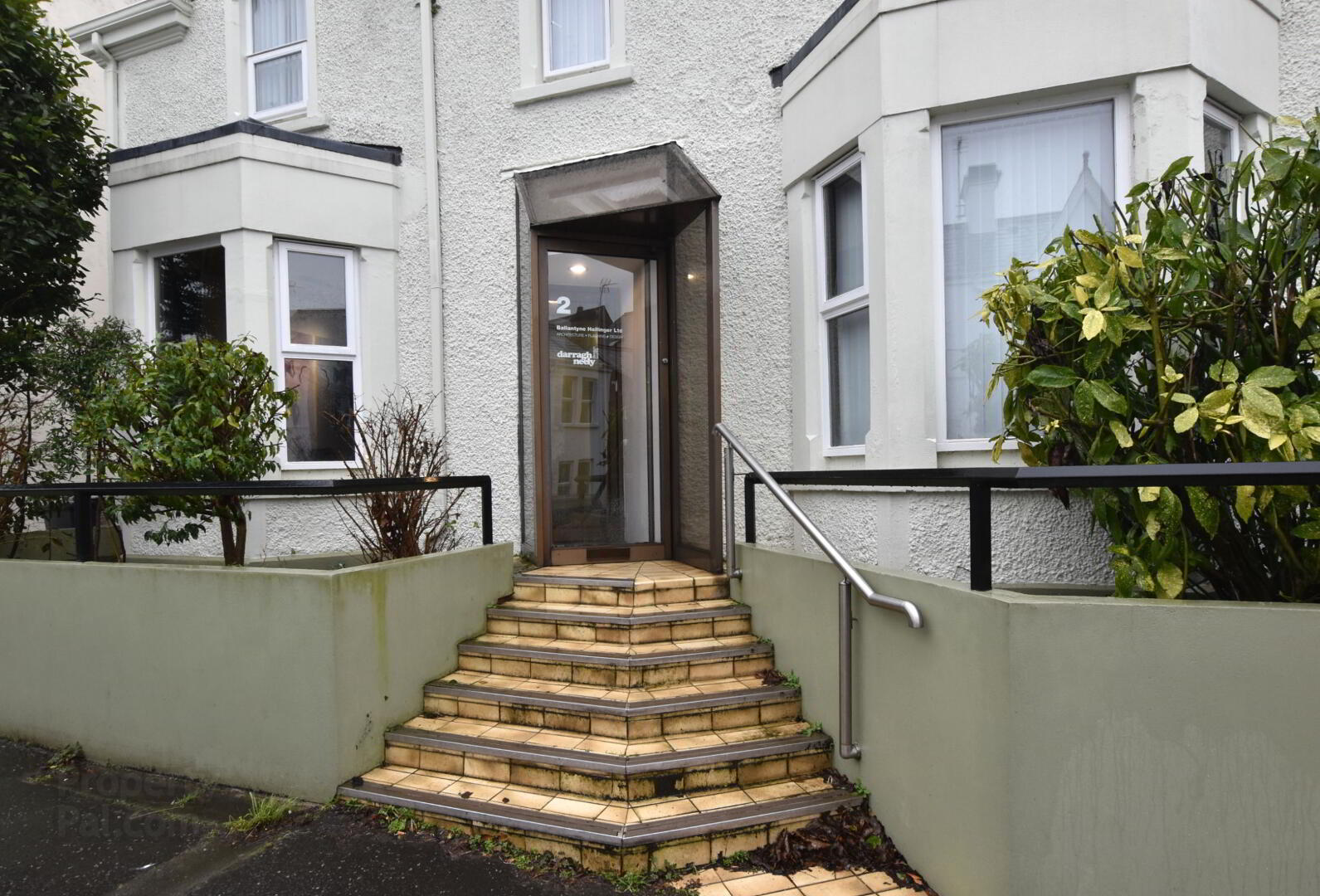 property description image