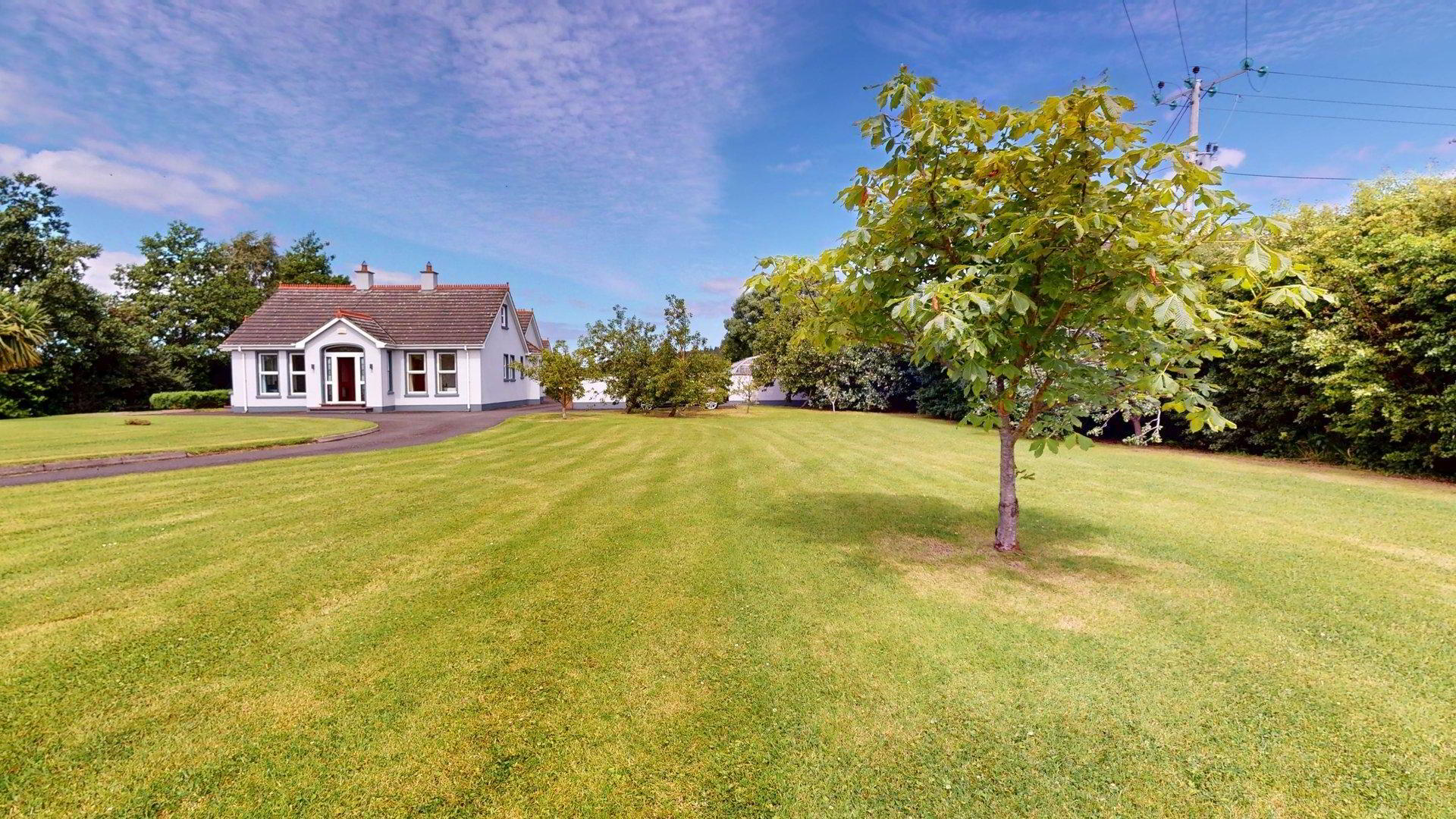 Roe Cottage, 219 Seacoast Road 2 of 34