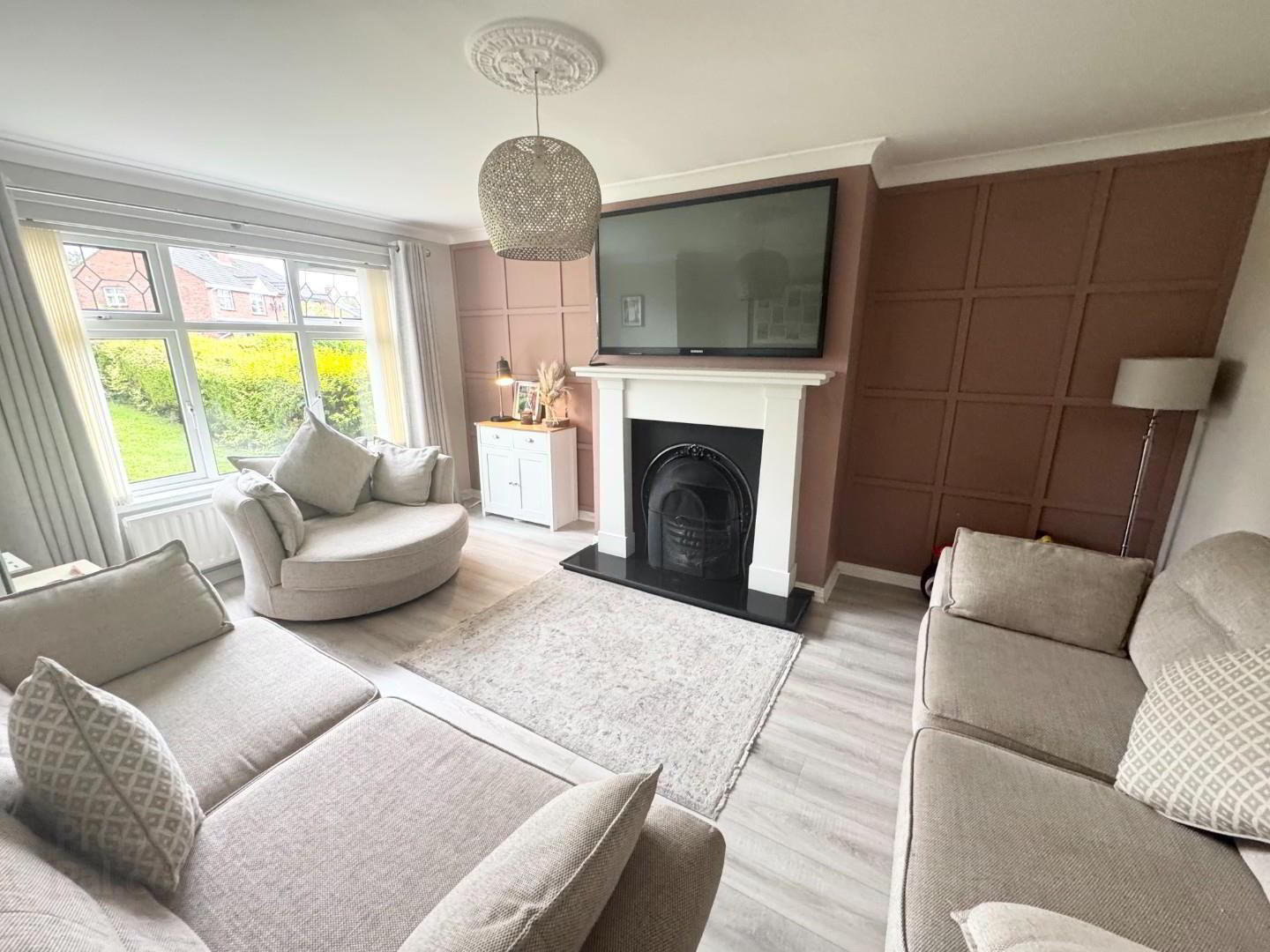 4 Fernabbey Drive 5 of 16