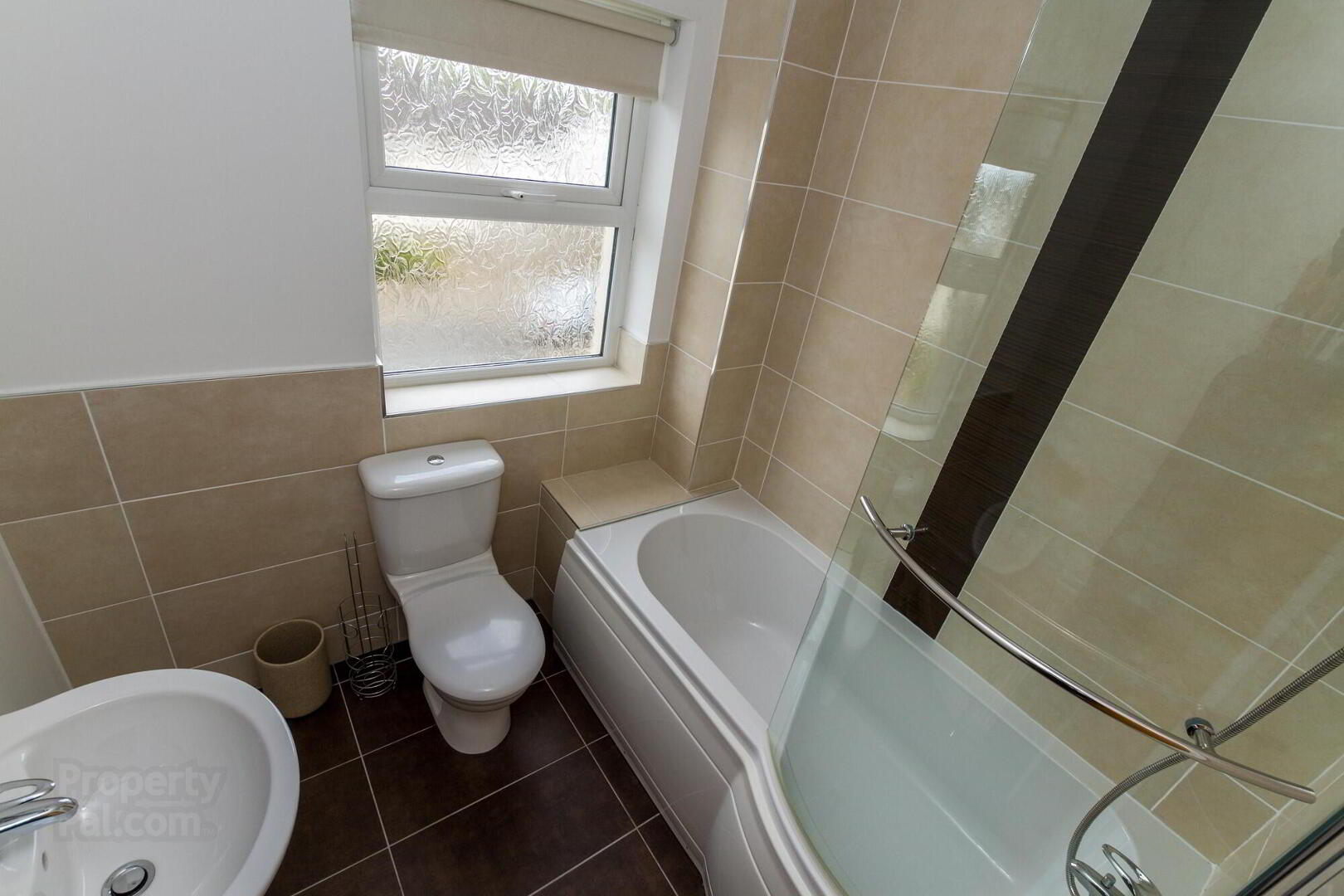 46 Todd's Hill Park **, 3 MONTH LEASE Opportunity** 10 of 18