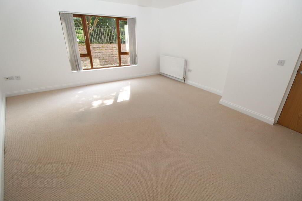 5 Ashgrove Lodge 3 of 10