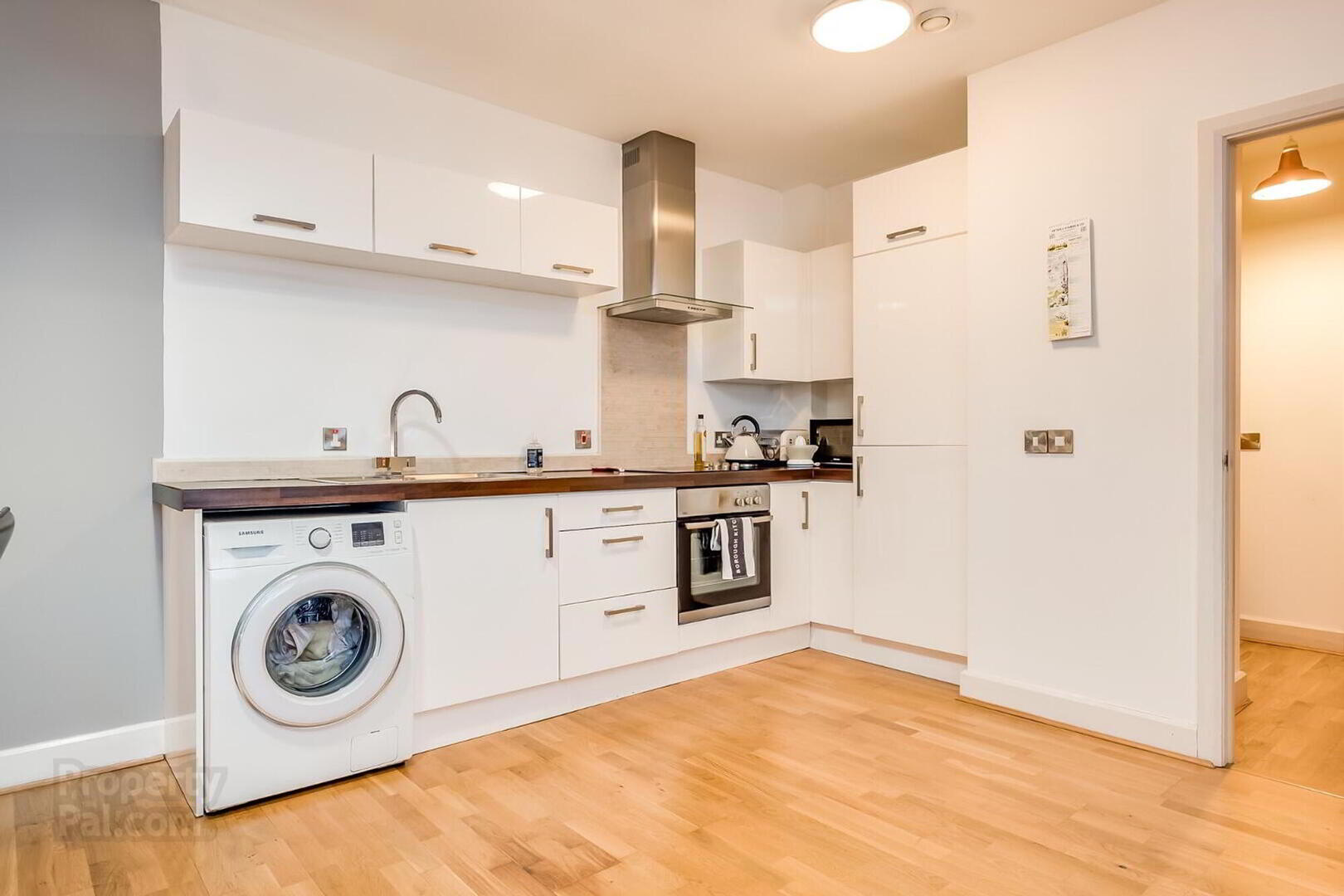 24 The Hull, 35 Annadale Crescent 13 of 17