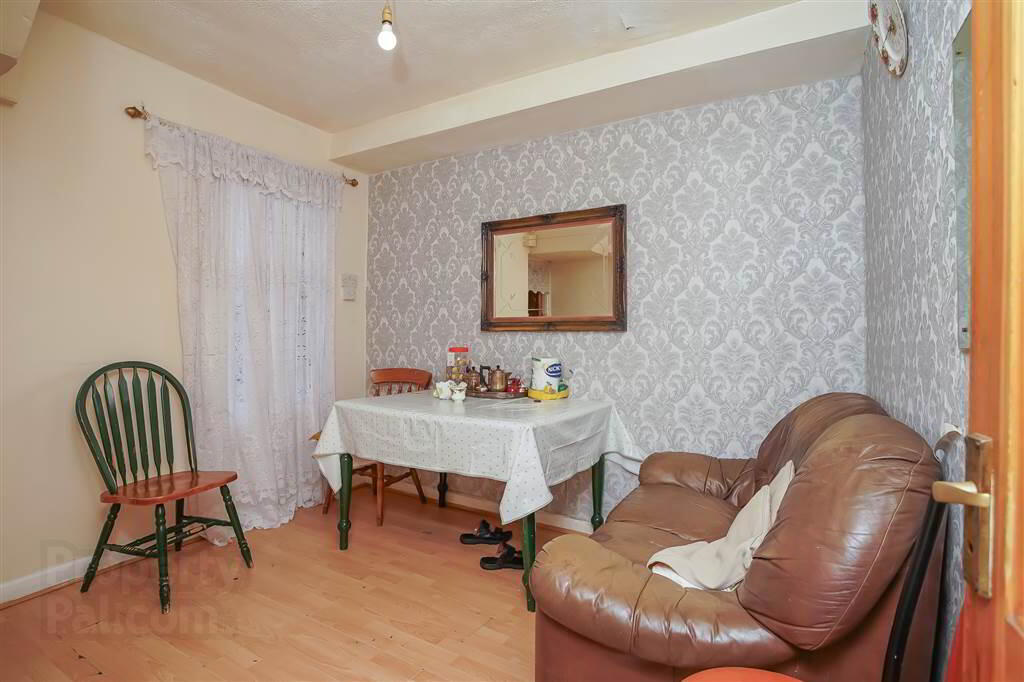 54 Jerusalem Street 4 of 14