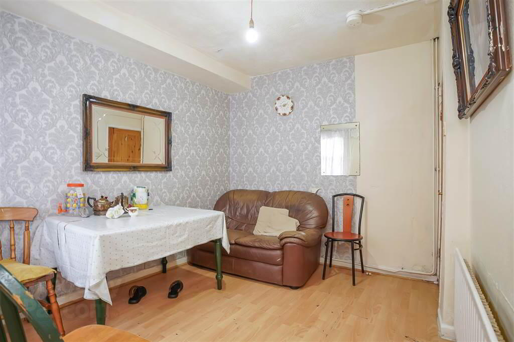 54 Jerusalem Street 5 of 14
