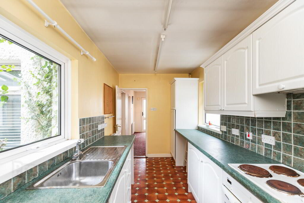 15 Sunderland Road 7 of 17