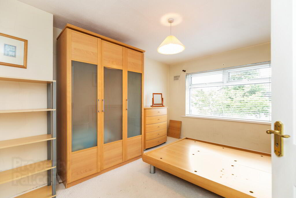 15 Sunderland Road 11 of 17