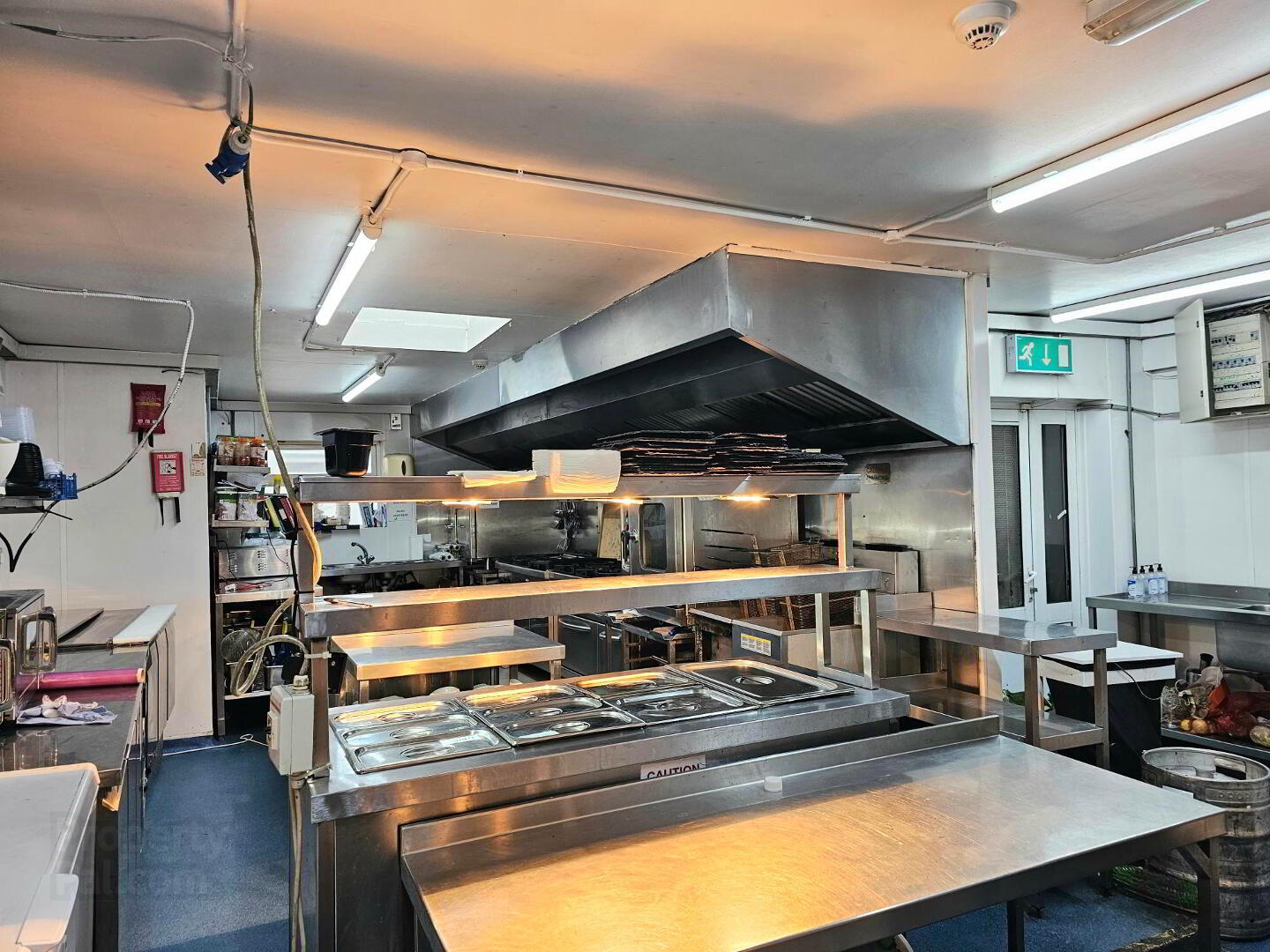 Hartys Bar And Restaurant, 9 Church St 2 of 27