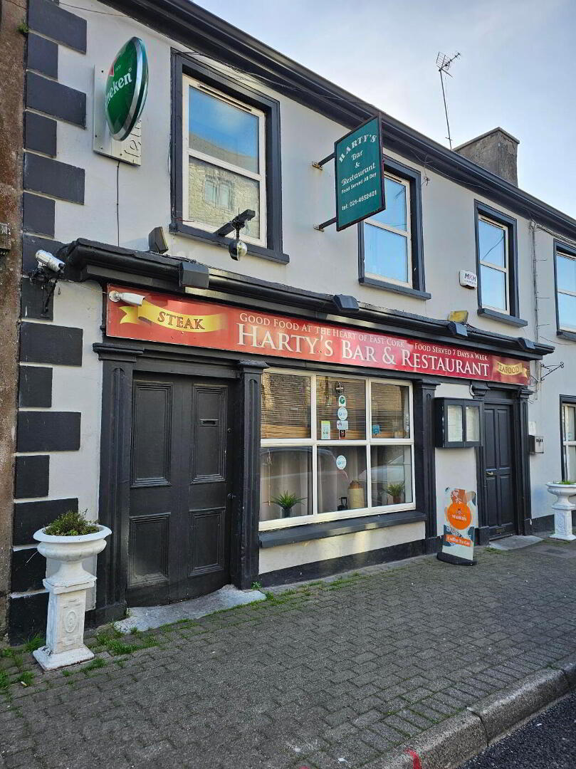 Hartys Bar And Restaurant, 9 Church St 1 of 27