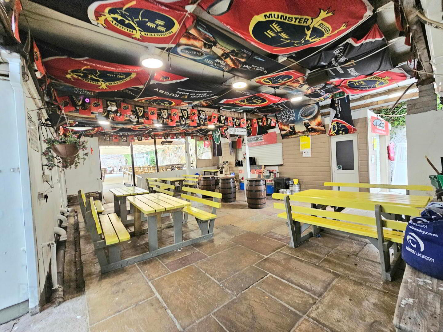 Hartys Bar And Restaurant, 9 Church St 14 of 27