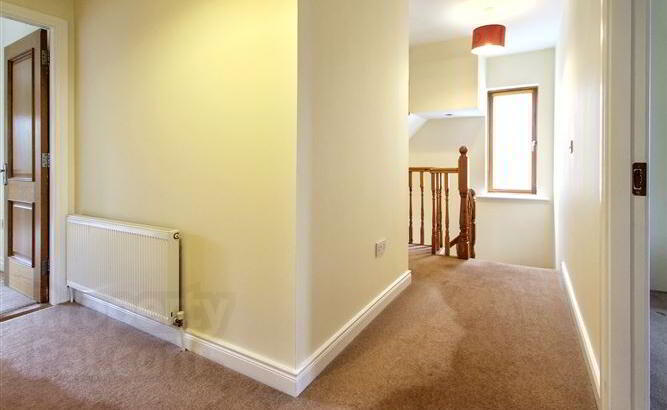 9 Holywell 9 of 16