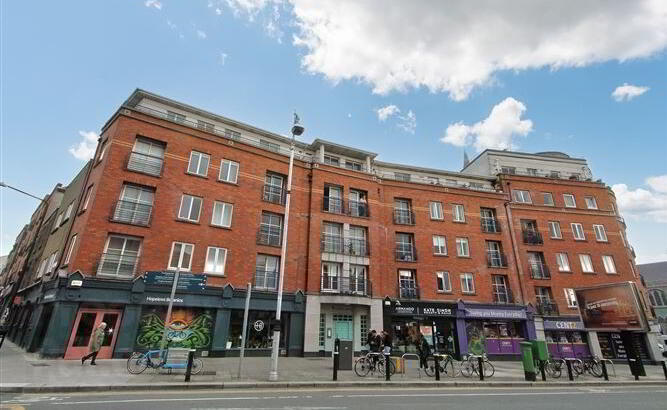 Apartment 5 Ovenden House Dean Court 1 of 19
