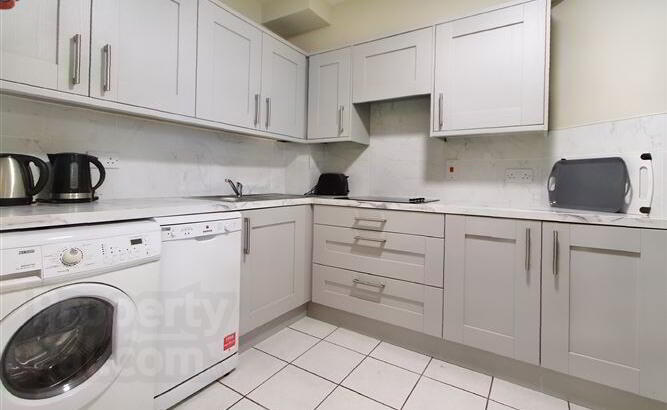 Apartment 5 Ovenden House Dean Court 13 of 19