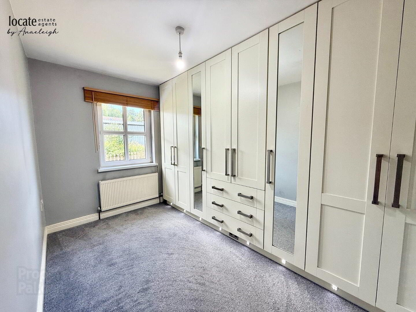 26 Ivy Mead Mews 16 of 23